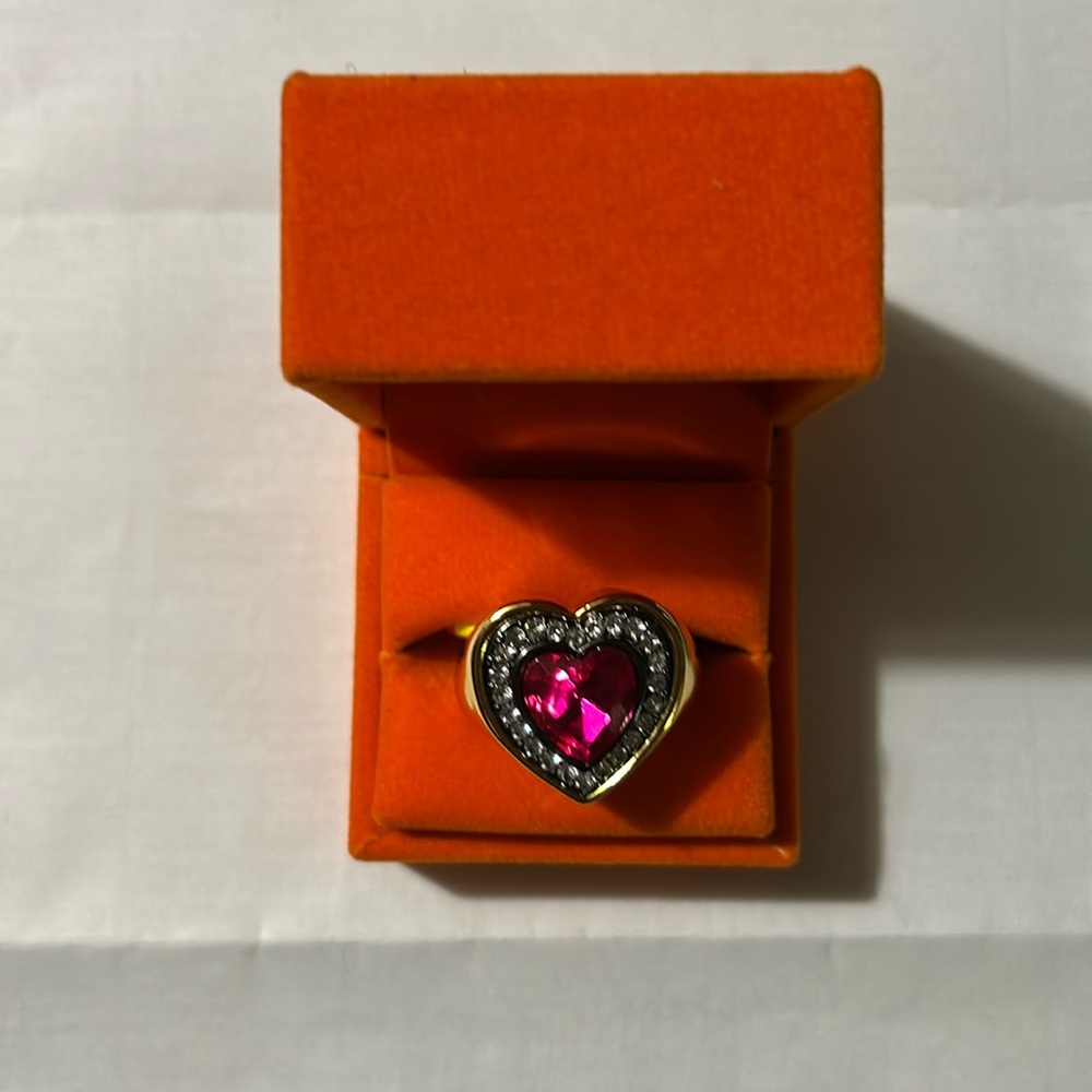 Kurt Geiger heart ring